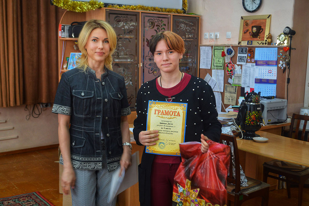 Наша ежегодная выставка-конкурс рисунков МКУ Нылгинский детский дом